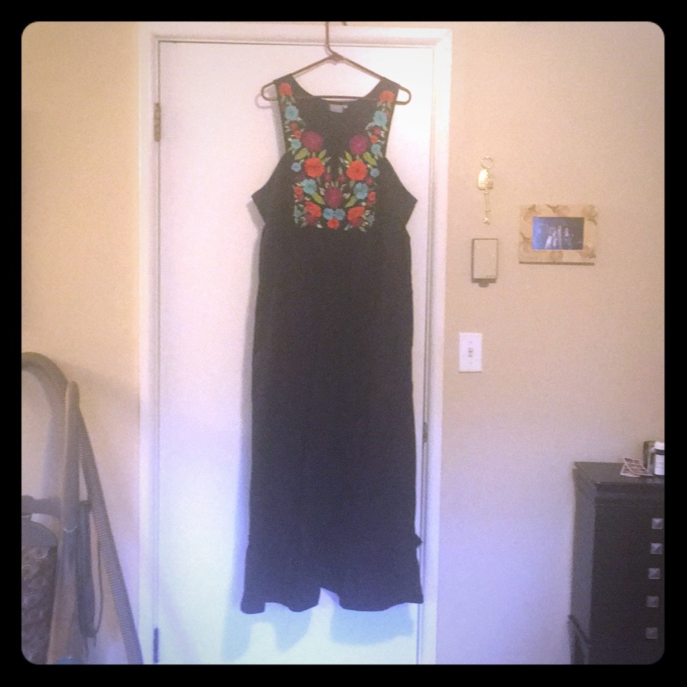 Eshakti maxi dress